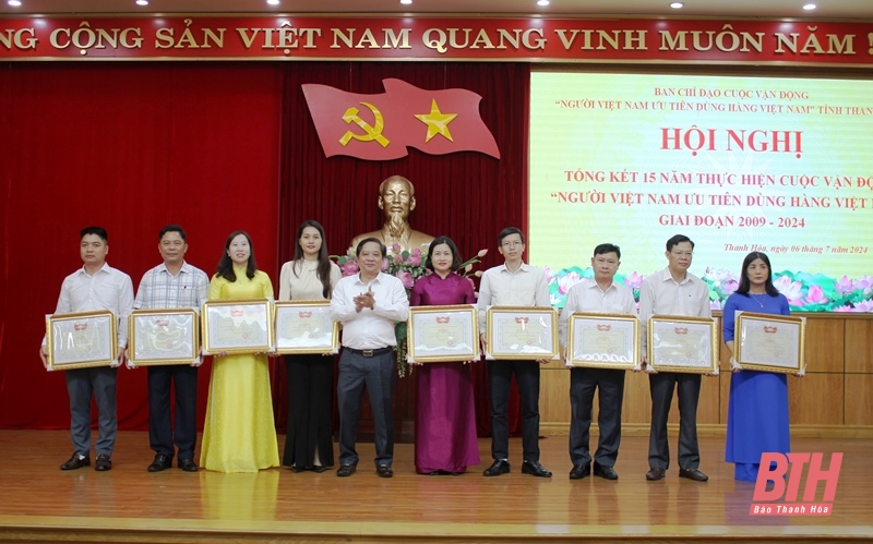 Tiếp tục đẩy mạnh CVĐ “Người Việt Nam ưu tiên dùng hàng Việt Nam”