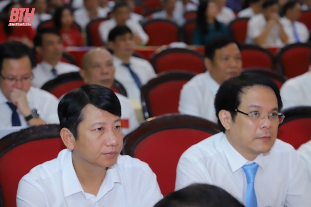 [Update] - Solemn opening of the 20th Session, 18th Thanh Hoa Provincial People's Council