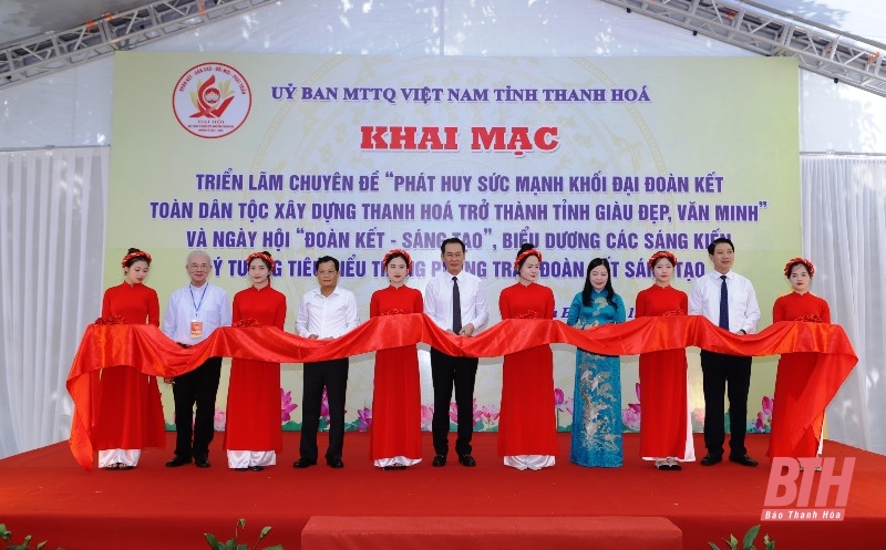 Khai mạc Triển lãm chuyên đề “ Phát huy sức mạnh khối đại đoàn kết toàn dân tộc xây dựng Thanh Hóa trở thành tỉnh giàu đẹp, văn minh ”