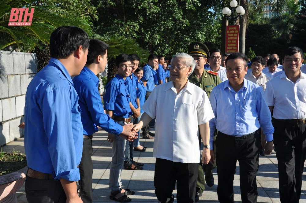 Những hình ảnh về Tổng Bí thư Nguyễn Phú Trọng với Đảng bộ, chính quyền và Nhân dân tỉnh Thanh Hóa