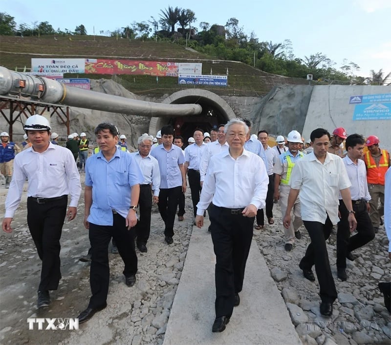 “Tất cả đời ta, tất cả sức ta, ta đã hiến dâng cho sự nghiệp cao đẹp nhất...”