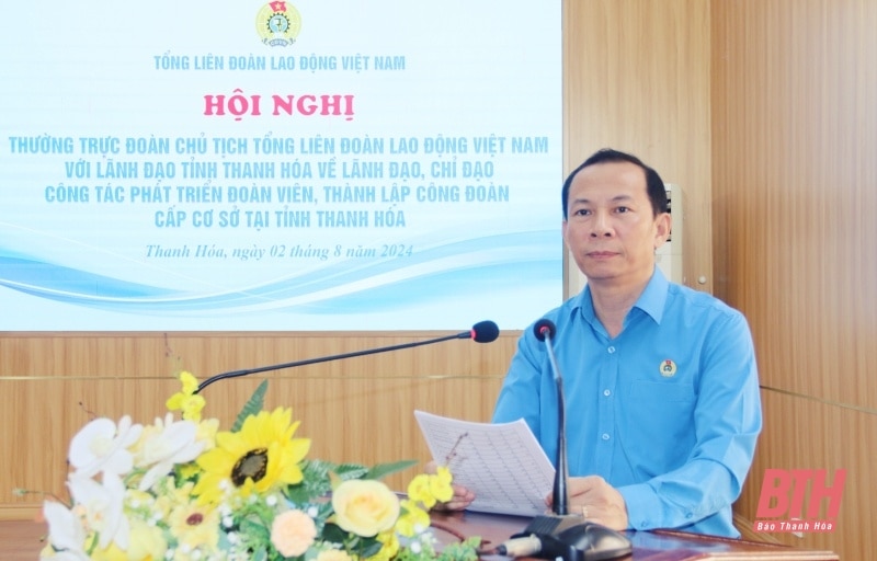 Đổi mới nội dung, phương thức hoạt động, thu hút người lao động tham gia tổ chức công đoàn