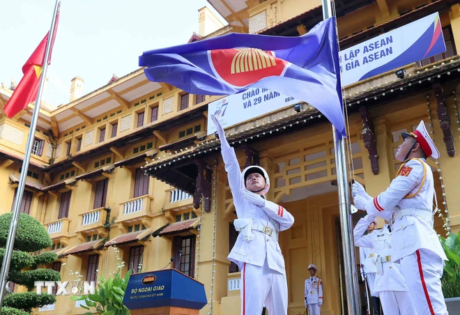 Kỷ niệm 57 năm thành lập ASEAN: Hành trình gắn kết và tự cường khu vực