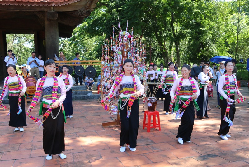 วัฒนธรรมและประชาชนของแผ่นดินถั่น: ทรัพยากรภายในเพื่อการพัฒนาอย่างยั่งยืน (บทความสุดท้าย) - เพื่อให้วัฒนธรรมเป็นรากฐานทางจิตวิญญาณที่มั่นคงอย่างแท้จริง