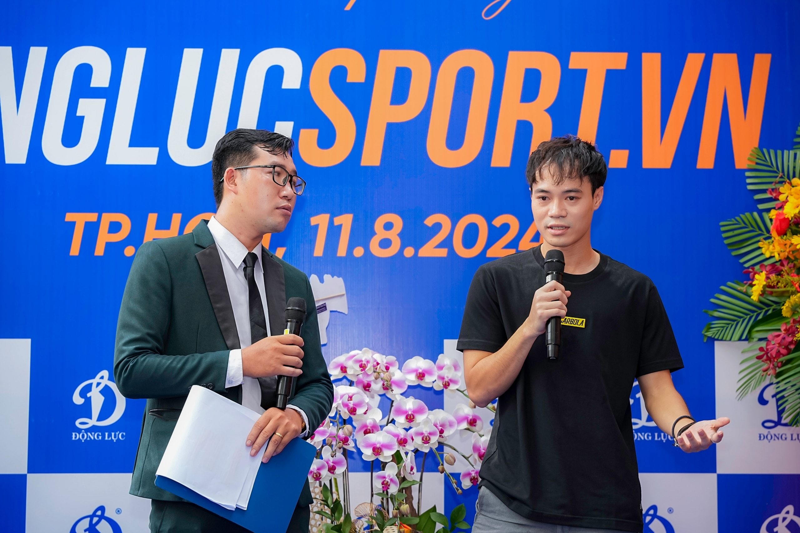 Dàn sao đội tuyển Việt Nam giới thiệu bóng thi đấu V-League 2024-2025- Ảnh 3.