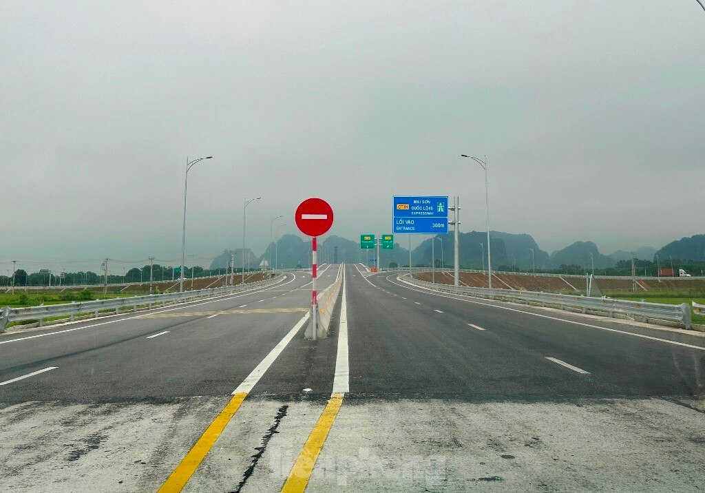 Mai Son - National Highway 45 has two more intersections Thieu Giang and Dong Thang photo 8