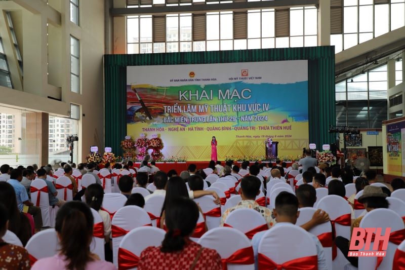 Khai mạc Triển lãm mỹ thuật khu vực IV, Bắc miền Trung lần thứ 29