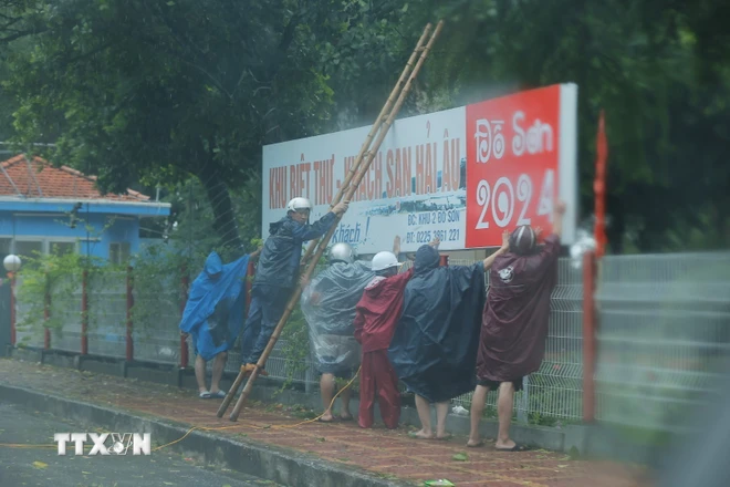 Phó Thủ tướng Chính phủ: Sẵn sàng ứng phó thời điểm bão mạnh nhất lúc 17 giờ ngày 7/9