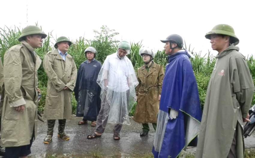 [Cập nhật] - Mưa lũ tại Thanh Hóa: Thêm 1 tàu cá của ngư dân Thanh Hóa bị chìm khi tránh trú bão số 3