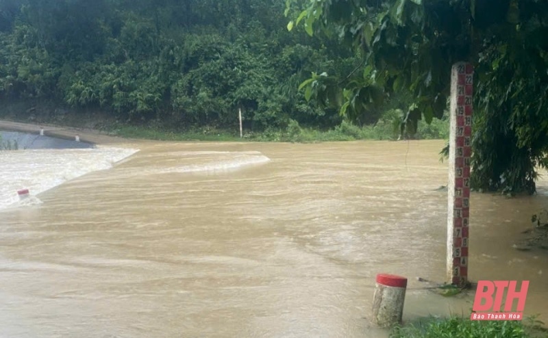 [Cập nhật] - Mưa lũ tại Thanh Hóa: Bá Thước có 15 điểm giao thông bị chia cắt cục bộ