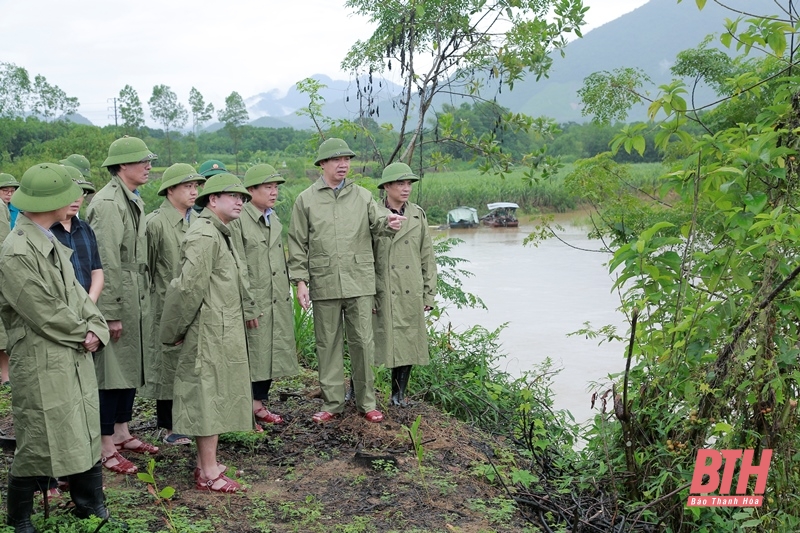 Phó Chủ tịch UBND tỉnh Lê Đức Giang kiểm tra và chỉ đạo khắc phục hậu quả bão số 3 tại các địa phương trong tỉnh