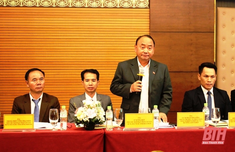 Delegation des Zentralkomitees der Laotischen Front für Nationalen Aufbau tauschte Erfahrungen im Agrarsektor in Thanh Hoa aus