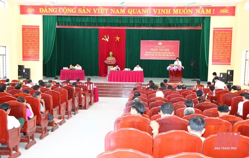 Đoàn ĐBQH tỉnh Thanh Hoá tiếp xúc cử tri tại TP Sầm Sơn