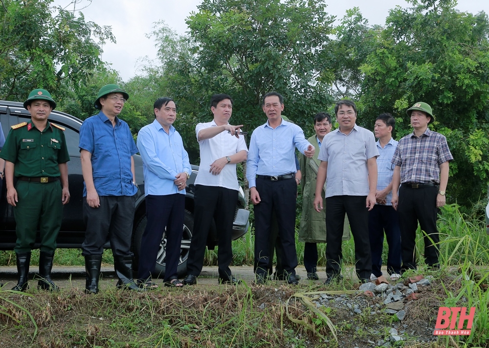 Phó Bí thư Tỉnh ủy Trịnh Tuấn Sinh kiểm tra công tác ứng phó với bão số 3 tại các huyện Thiệu Hóa, Yên Định