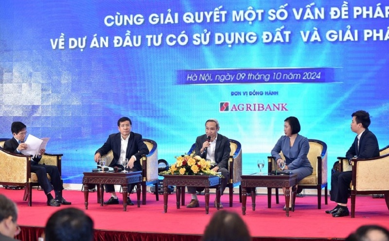 Diễn đàn Kinh doanh và Pháp luật 2024: Tạo dựng môi trường đầu tư kinh doanh thuận lợi cho doanh nghiệp