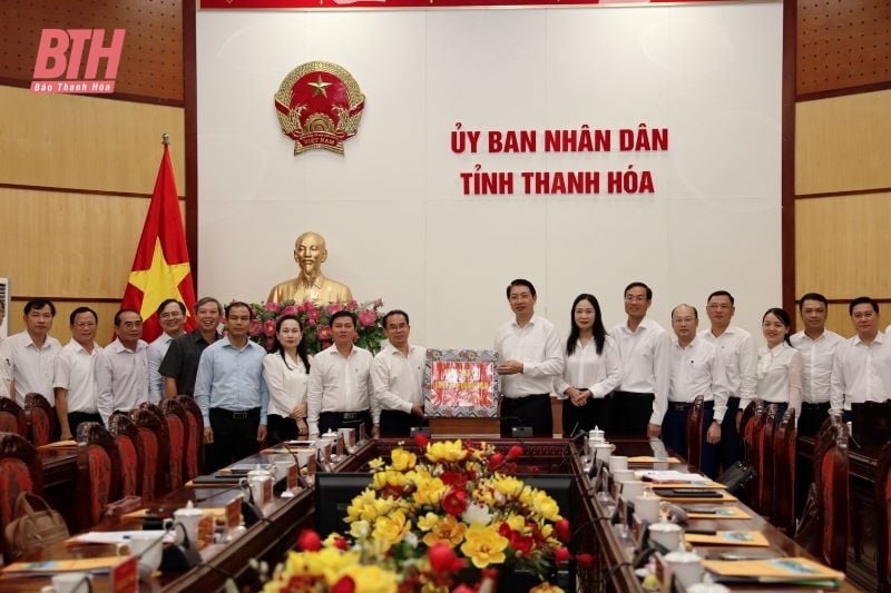 UBND tỉnh Thanh Hóa làm việc với đoàn công tác tỉnh Quảng Nam về triển khai thực hiện các Chương trình mục tiêu quốc gia