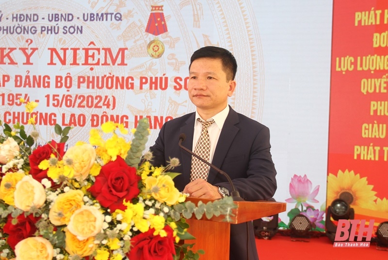 Kỷ niệm 70 năm thành lập Đảng bộ phường Phú Sơn và đón nhận Huân chương Lao động hạng Nhất