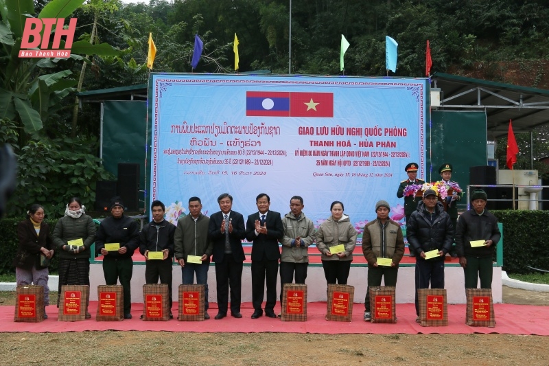 Giao lưu hữu nghị quốc phòng Thanh Hóa - Hủa Phăn