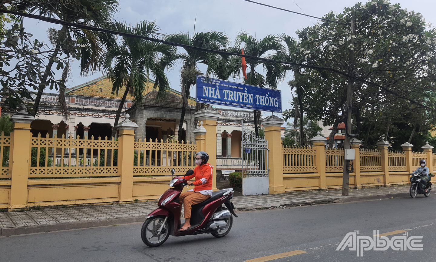 Ngôi nhà của bà Tư Nói - nay là nhà Truyền thống tại TX. Gò Công trên đường Nguyễn Huệ.