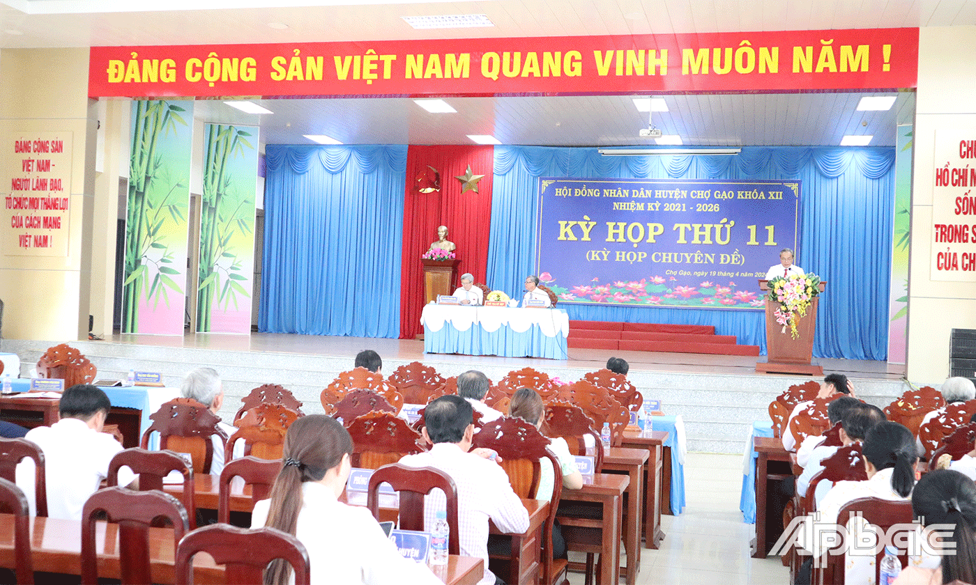 Quang cảnh kỳ họp.