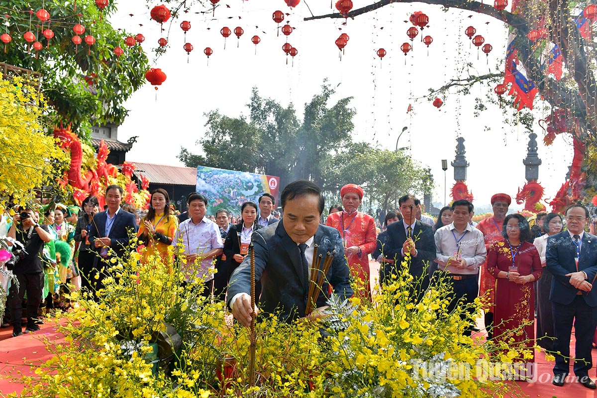 Khai mạc Lễ hội Đền Hạ, Đền Thượng, Đền Ỷ La năm 2024