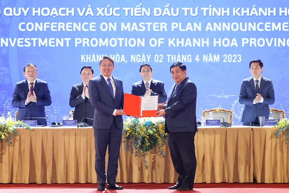 tao thuan loi cho khanh hoa huy dong cac nguon luc cai thien manh me moi truong dau tu kinh doanh hinh 4