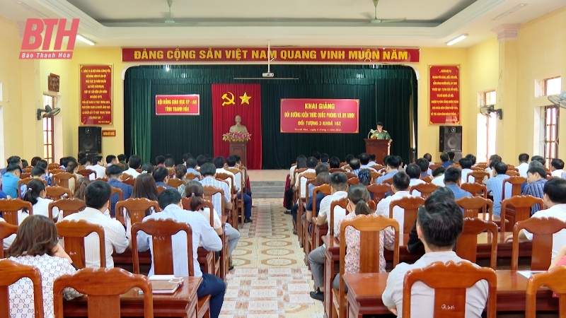 Khai giảng lớp bồi dưỡng kiến thức quốc phòng và an ninh khóa 162