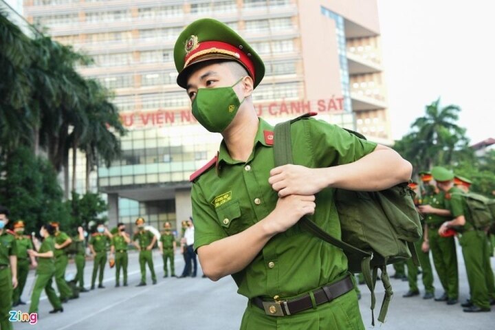 Two police schools announce enrollment projects in 2023 - Vietnam.vn