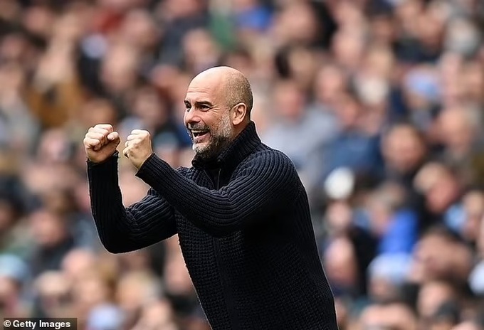 Man City đè bẹp Liverpool, HLV Pep Guardiola lập kỷ lục ấn tượng - 1