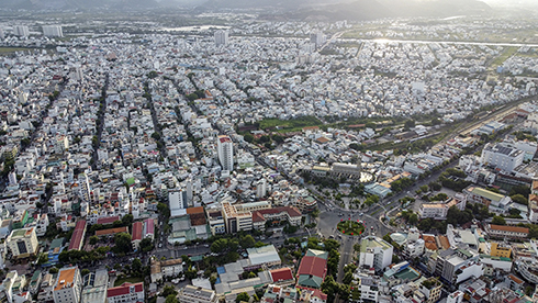 TP. Nha Trang nhìn từ trên cao.