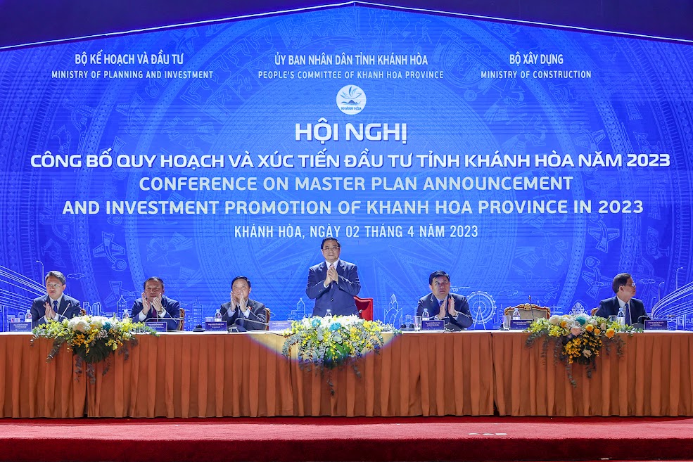 tao thuan loi cho khanh hoa huy dong cac nguon luc cai thien manh me moi truong dau tu kinh doanh hinh 1