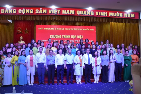 Honoring the silent people at HOPE Center - Vietnam.vn