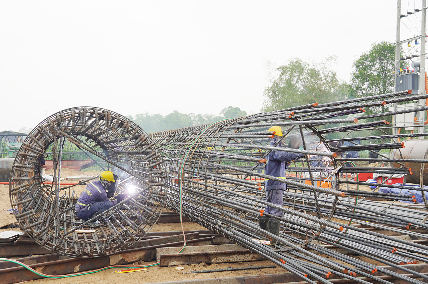 On The Construction Site Of Long Dai Bridge Vietnamvn