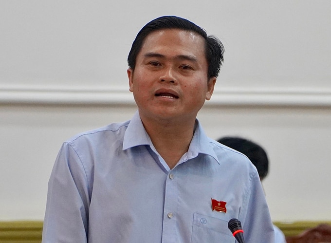 Ông Cao Thanh Bình, Trưởng ban Văn hóa - Xã hội HĐND TP HCM, tại buổi làm việc ngày 9/5. Ảnh: Hạ Giang