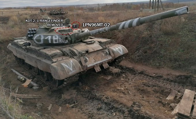 Một xe tăng T-62M Nga trên chiến trường Ukraine. Ảnh: Business Insider