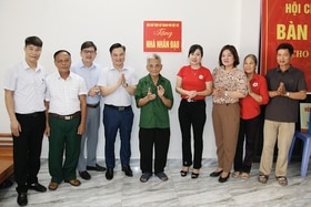 Bàn giao Nhà nhân đạo tại Việt Trì