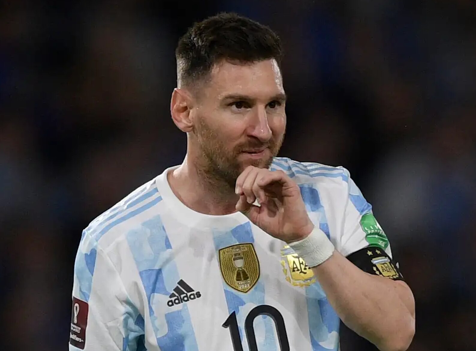 Người hùng World Cup của đội tuyển Argentina chia tay chuyến du đấu châu Á - Ảnh 2.