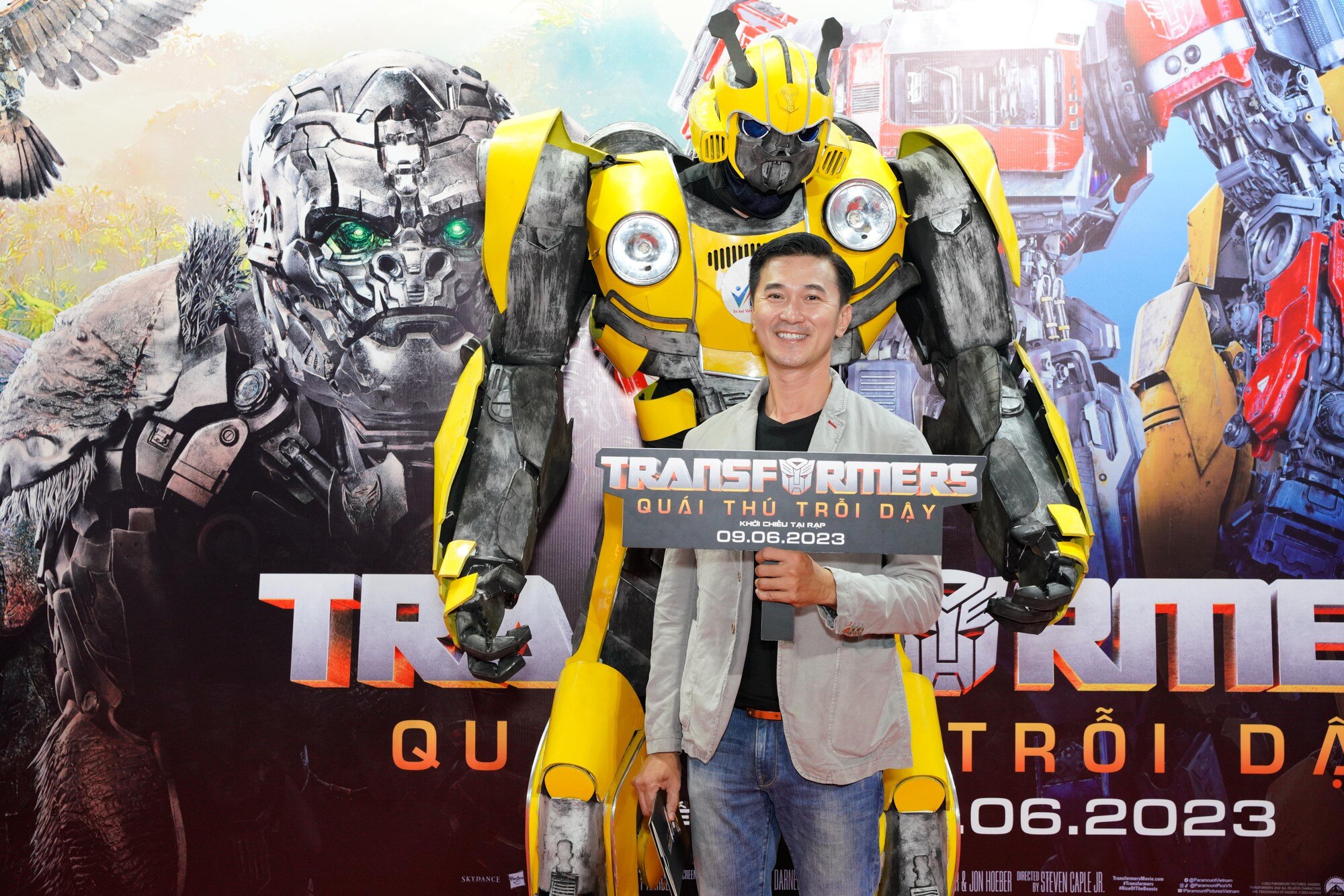 Вьетнамские звезды собрались на премьеру нового блокбастера «Трансформеры»  - Vietnam.vn