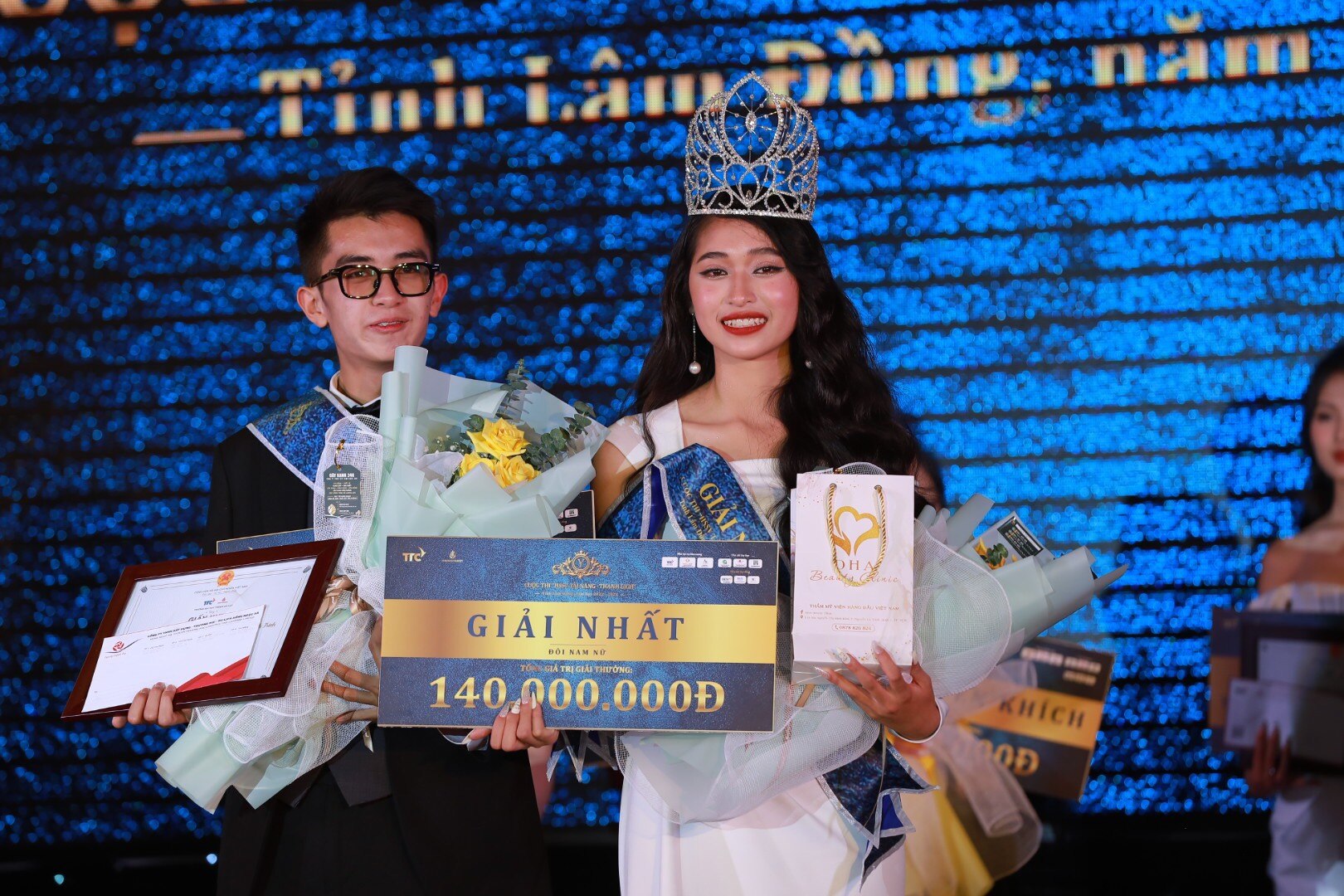  Chung kết cuộc thi “Học sinh, sinh viên Tài năng - Thanh lịch” tỉnh Lâm Đồng  - Ảnh 1.