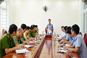 Ban Pháp chế HĐND tỉnh làm việc với Công an huyện Vĩnh Linh