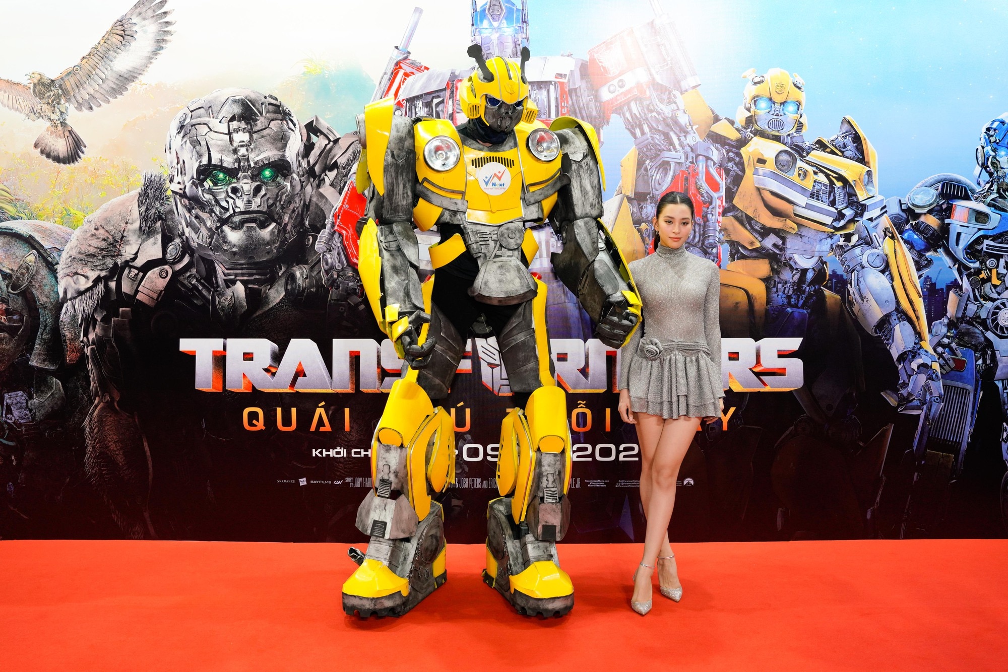 Вьетнамские звезды собрались на премьеру нового блокбастера «Трансформеры»  - Vietnam.vn