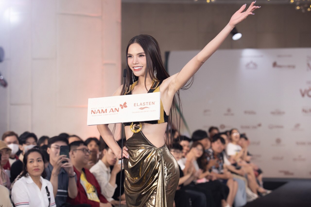 Miss Grand Vietnam 2023: Nhiều thí sinh hô tên kèm đọc thơ, gằn giọng 4