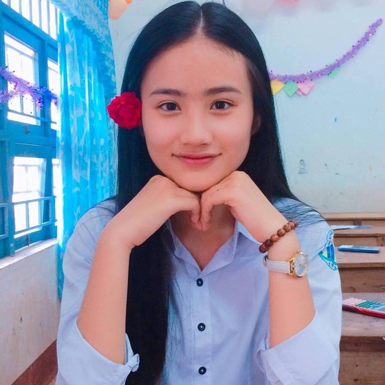 Cận cảnh nhan sắc đời thường Hoa hậu Huỳnh Trần Ý Nhi ảnh 14