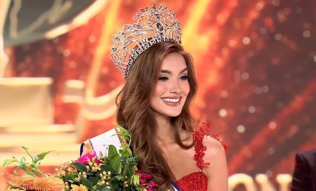 Mỹ nhân Ecuador đăng quang, Đặng Thanh Ngân là á hậu Hoa hậu Siêu quốc gia 1