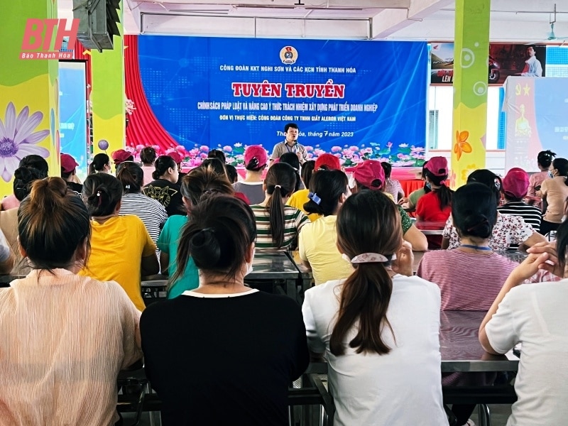 Tuyên truyền chính sách pháp luật cho 9.000 công nhân, lao động Công ty TNHH Giầy Aleron Việt Nam