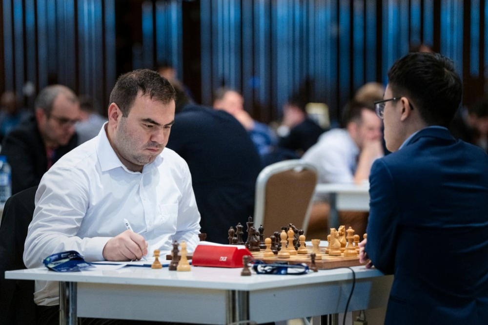 Winning tie-break, Le Quang Liem enters the third round of the Chess World  Cup 