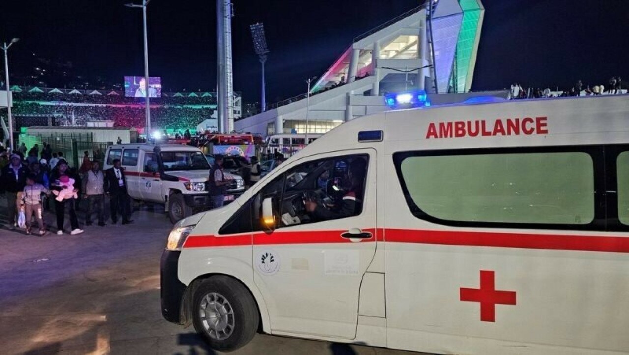 hơn 100 người thương vong sau thảm họa giẫm đạp tại một sân vận động
