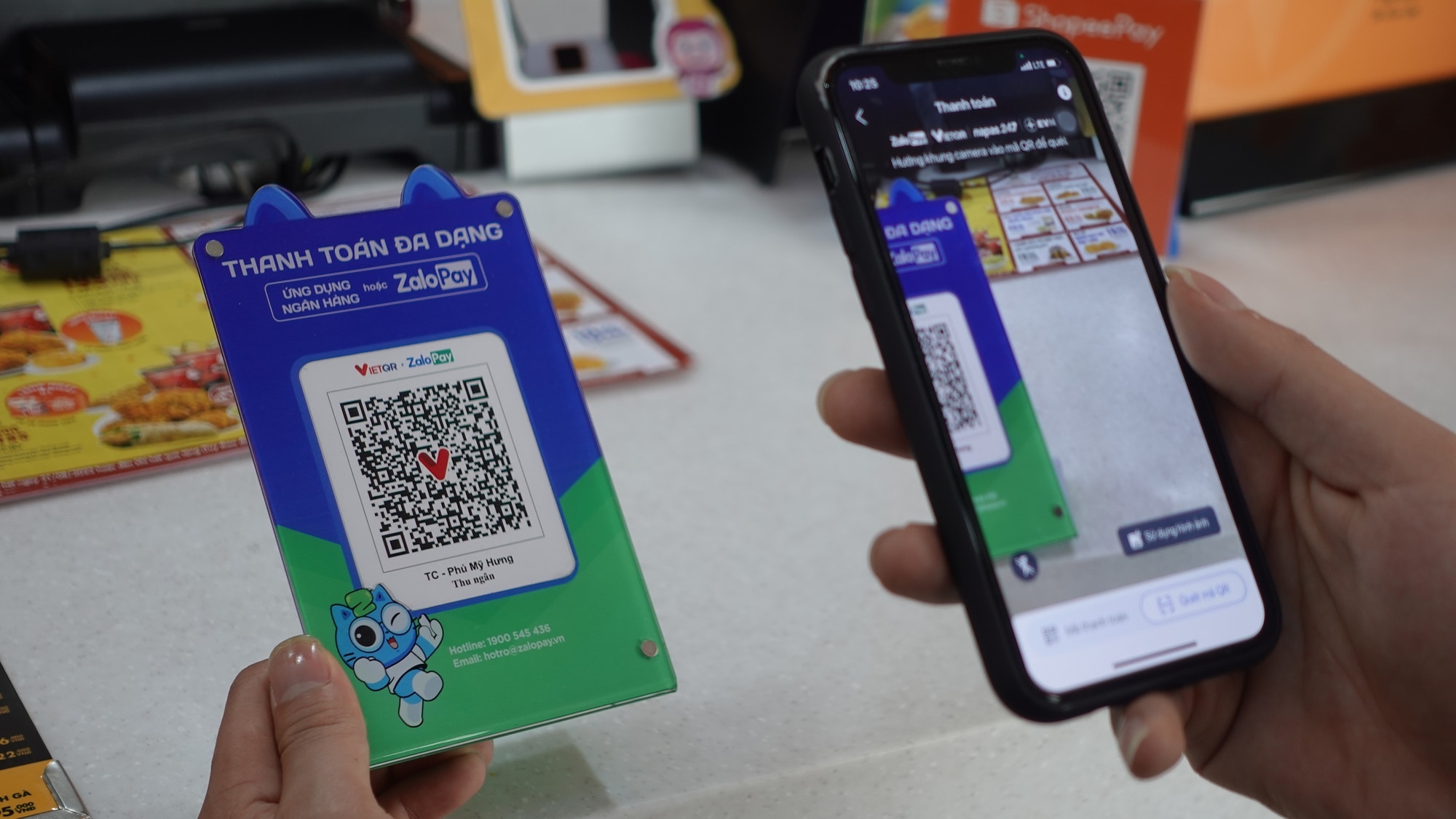 ZaloPay хочет разработать функцию трансграничного сканирования QR-кода -  Vietnam.vn