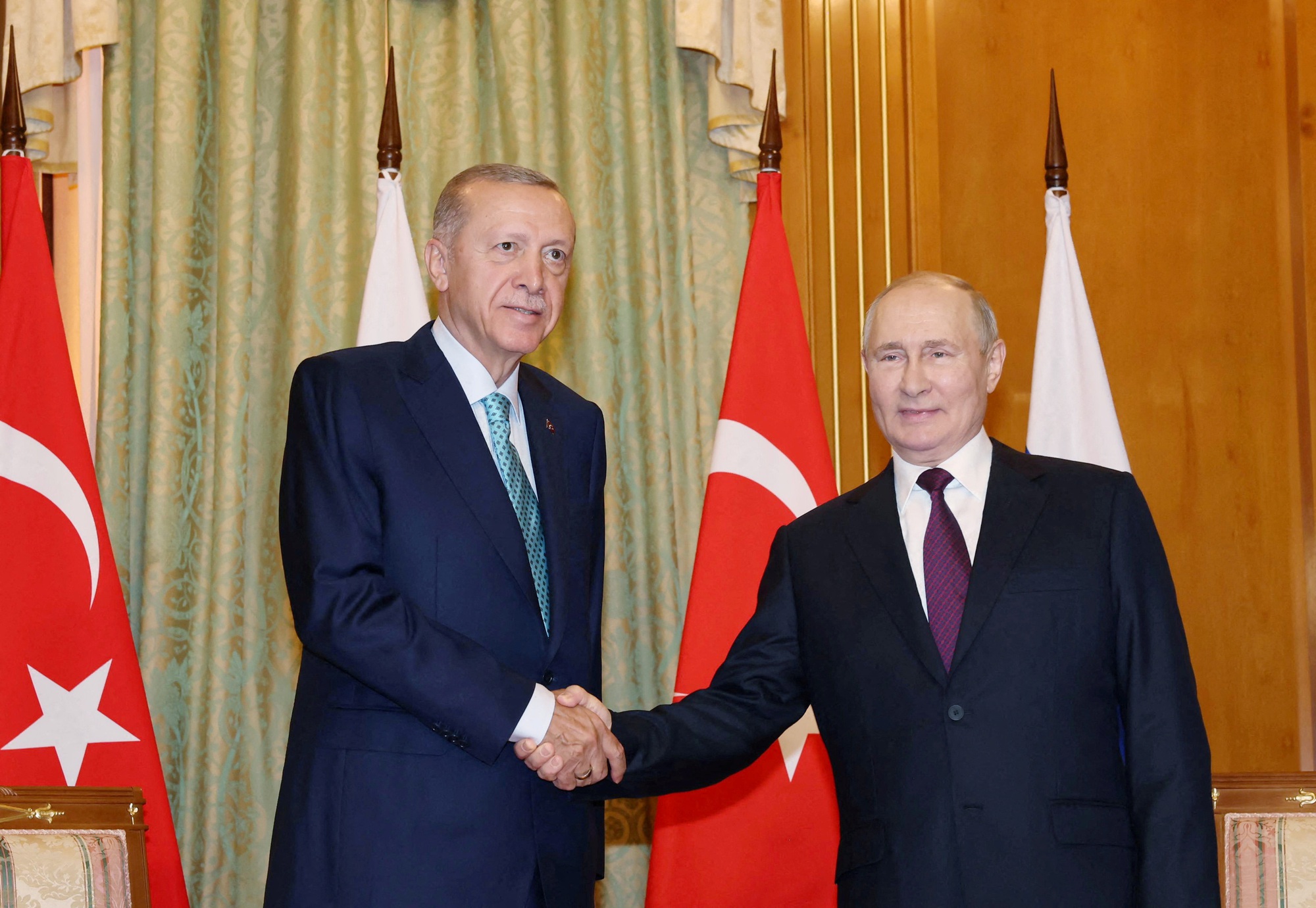 Chiến sự tối 4.9: Bộ trưởng Quốc phòng Ukraine từ chức; ông Erdogan gặp ông Putin - Ảnh 3.