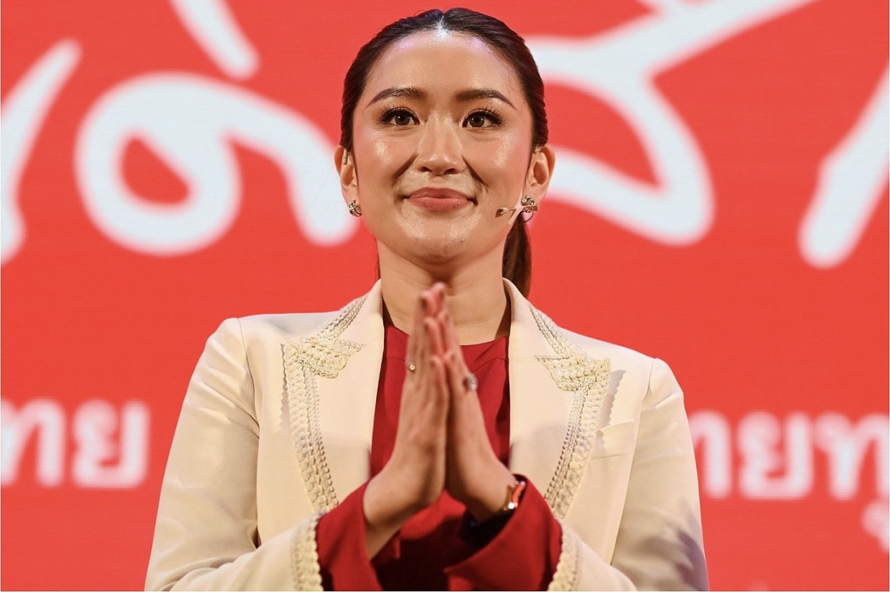 Former Prime Minister Thaksin's Youngest Daughter Becomes The First ...